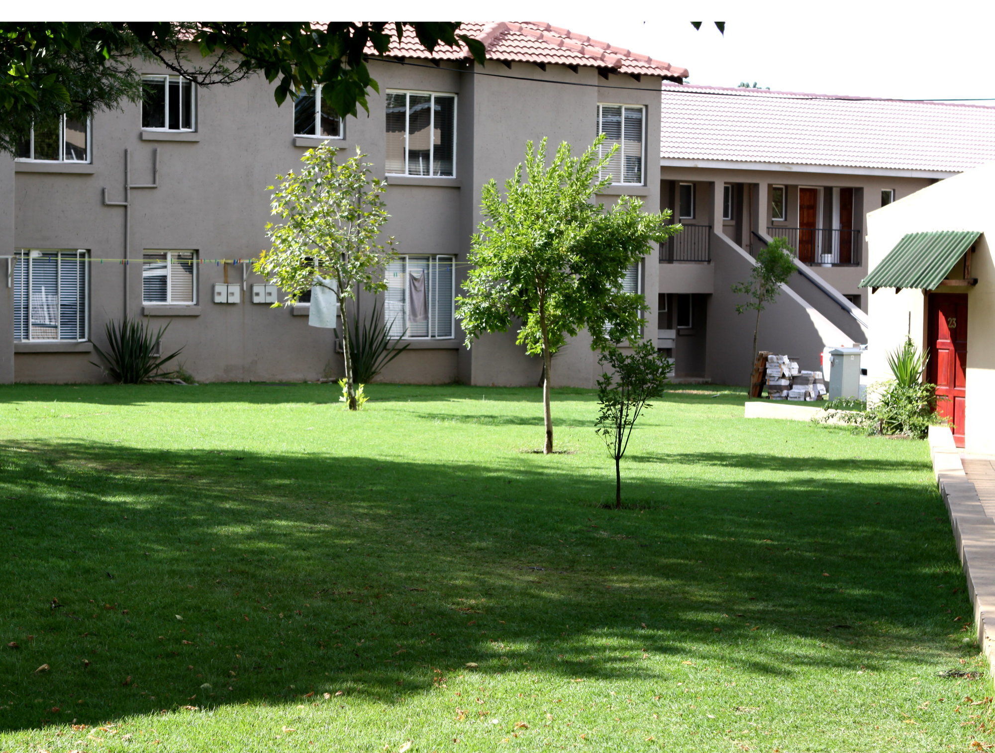 Airport Lodge Guest House كمبتون بارك المظهر الخارجي الصورة